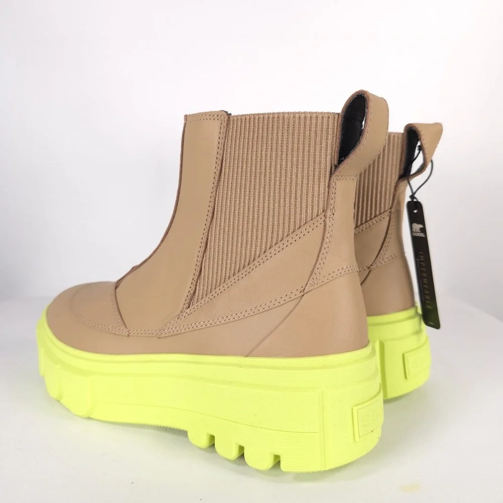 NWB SOREL CARIBOU‎ X Waterproof Platform Chelsea Boot LEATHER UPPER Size 8.5 & 9